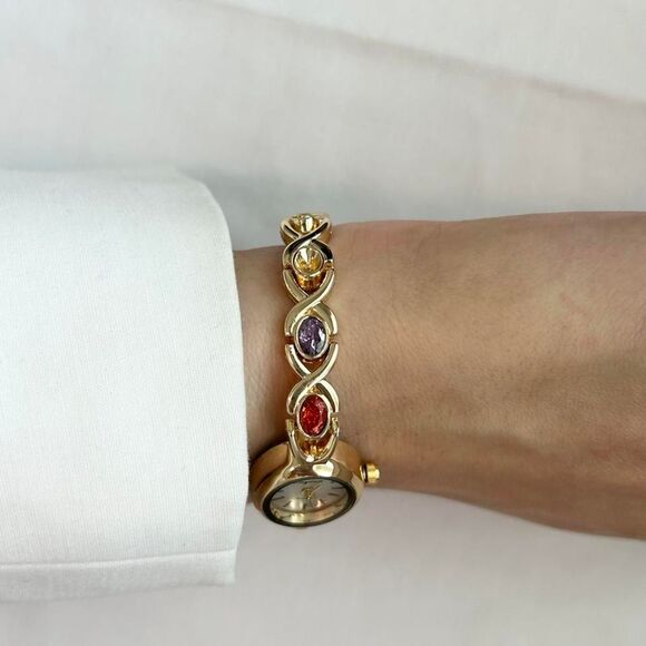 Vintage Inspired Luxury Gold Watch main image 5